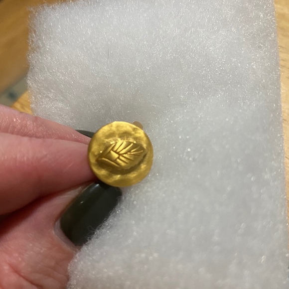 Satya leaf ring - Picture 2 of 3